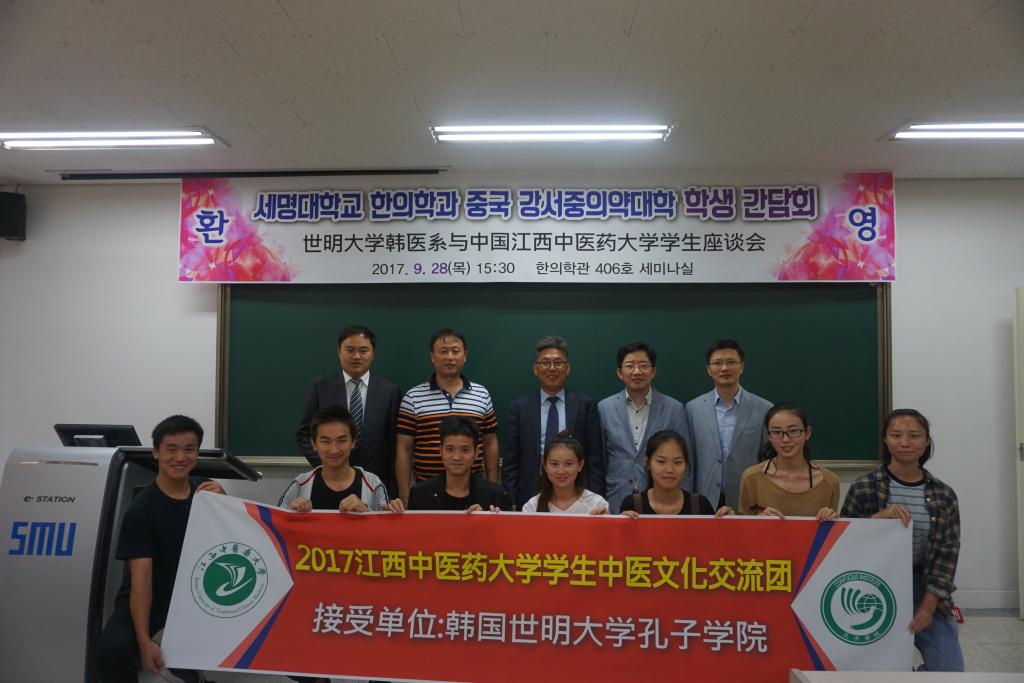 轻松下载中文版WhatsApp，畅享学生必备沟通利器